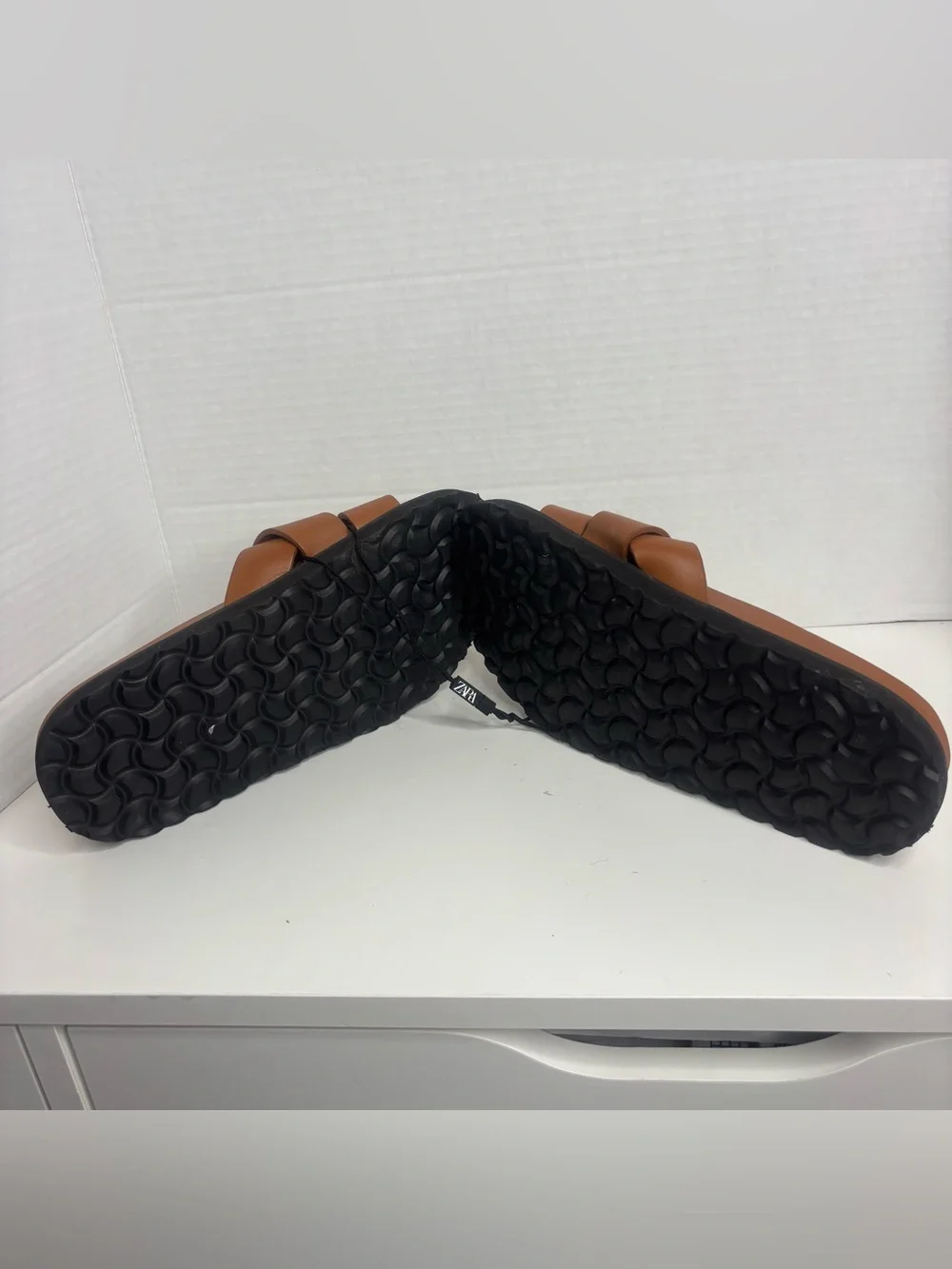 Zara leather slides
